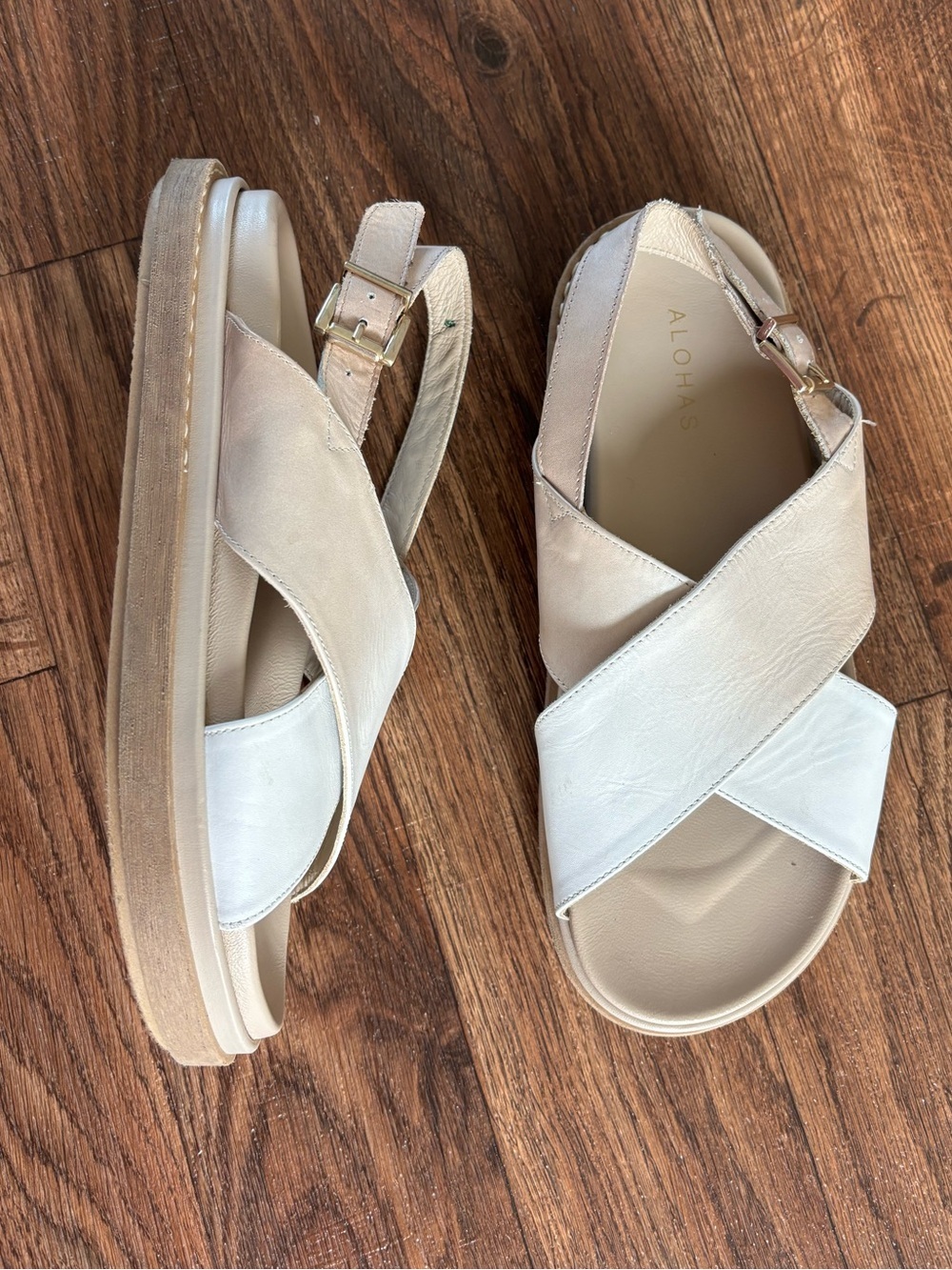 ALOHAS Marshmallow Leather Criss Cross Platform Slingback Sandals 
Size 40